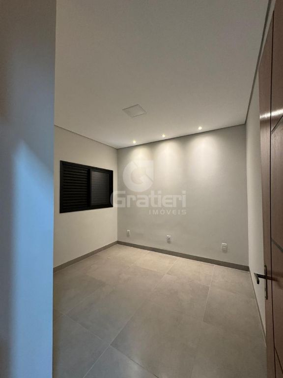 Casa à Venda no Condomínio Alvorada Araraquara