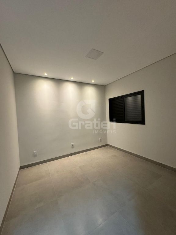 Casa à Venda no Condomínio Alvorada Araraquara