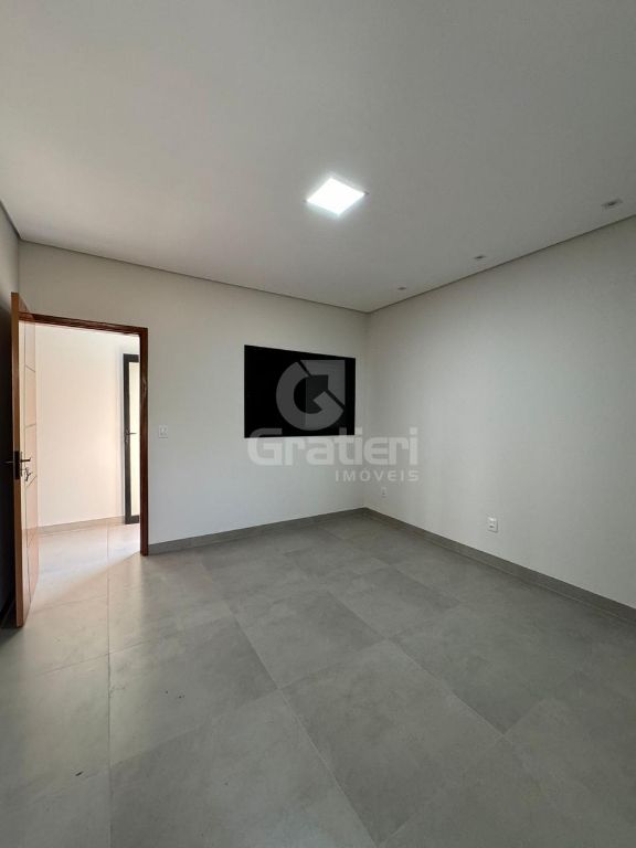 Casa à Venda no Condomínio Alvorada Araraquara