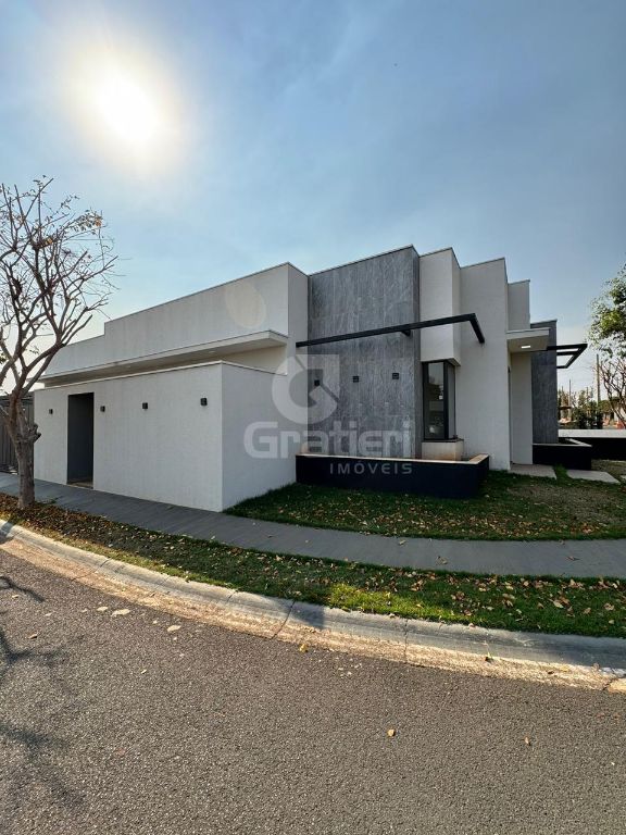 Casa à Venda no Condomínio Alvorada Araraquara