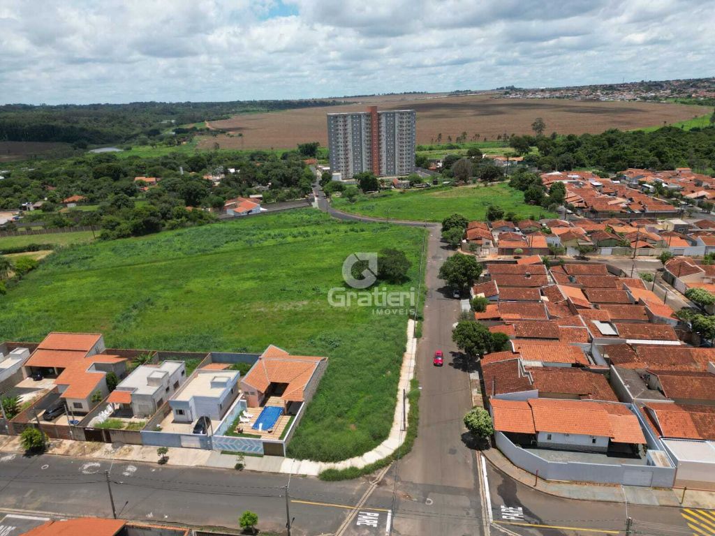 Área 2.164 m² próxima a av. Maurício galli