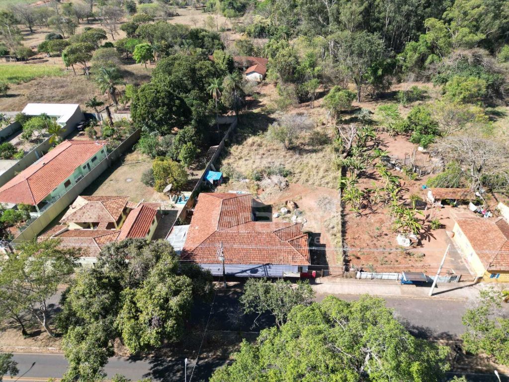 Área comercial à venda em bueno de andrade