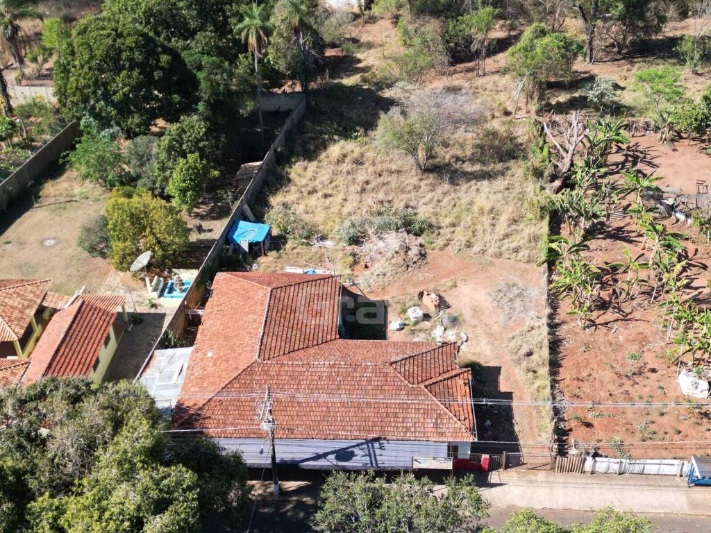 Área comercial à venda em bueno de andrade