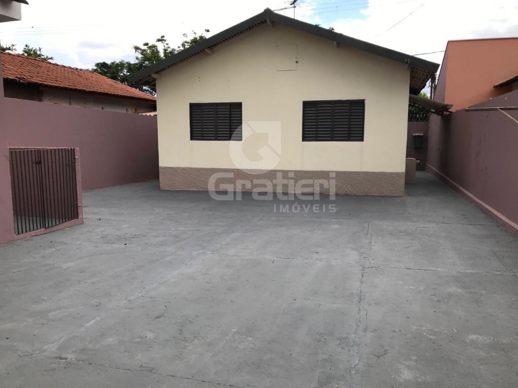 Casa à venda com edícula no selmi dei araraquara