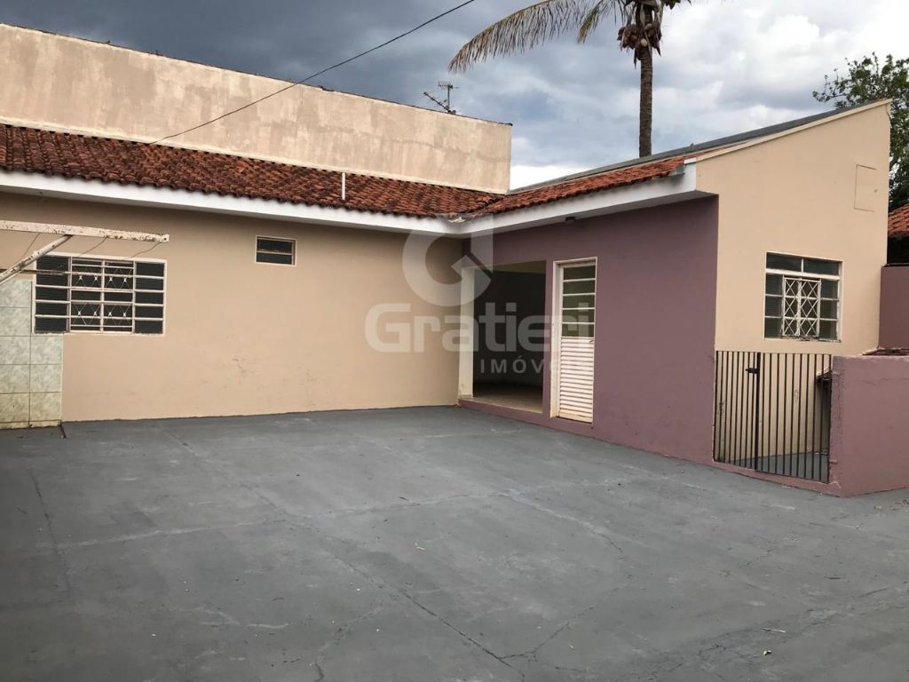 Casa à venda com edícula no selmi dei araraquara