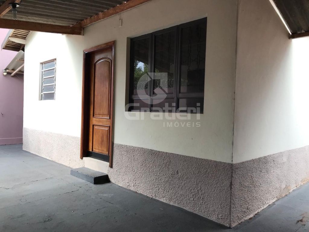 Casa à venda com edícula no selmi dei araraquara