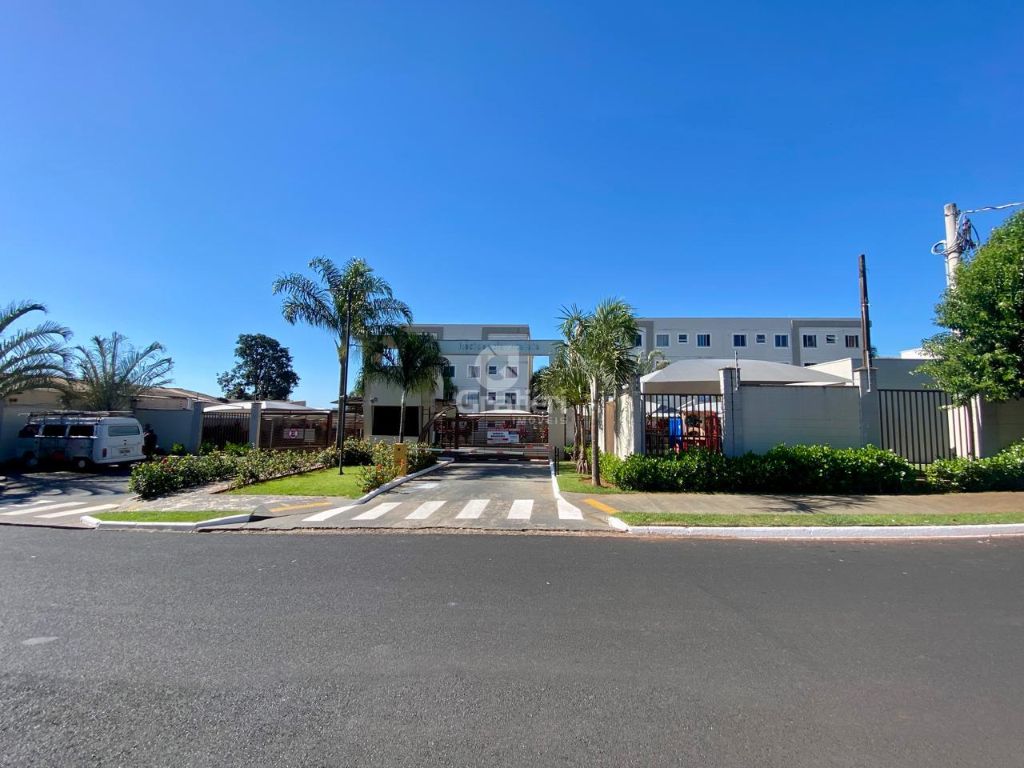 Apartamento térreo à venda no residencial parque atalaia