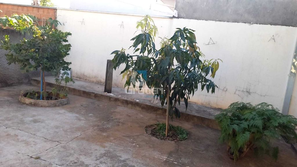 Casa 3 quartos s/ 1 suite - jd. Do bosque - araraquara