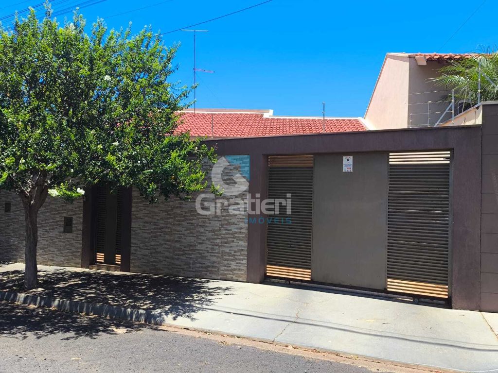 Casa c/ piscina no jd. Aclimação
