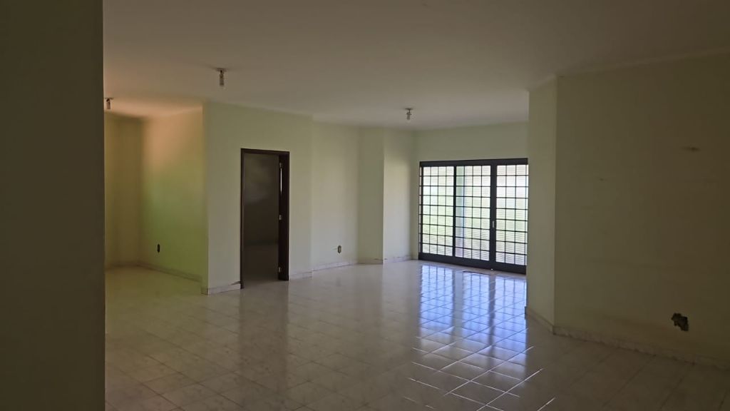 Sobrado gigante com piscina, quiosque, sauna e 15 vagas na vila xavier