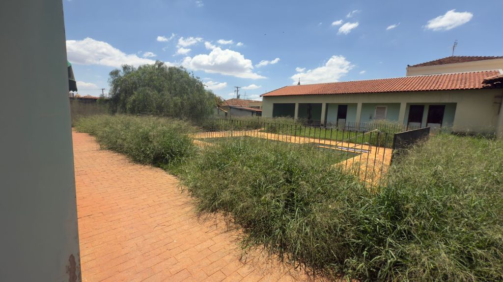 Sobrado gigante com piscina, quiosque, sauna e 15 vagas na vila xavier