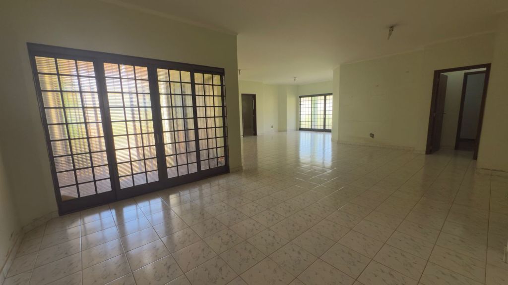 Sobrado gigante com piscina, quiosque, sauna e 15 vagas na vila xavier