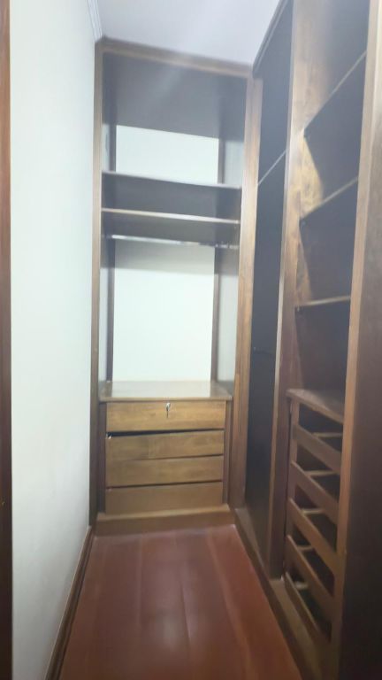 Sobrado gigante com piscina, quiosque, sauna e 15 vagas na vila xavier