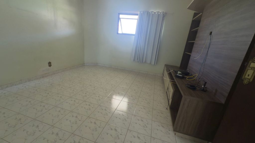 Sobrado gigante com piscina, quiosque, sauna e 15 vagas na vila xavier