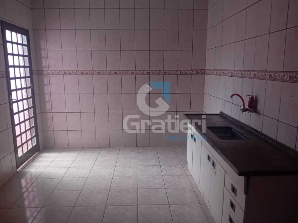 Casa no pq. São paulo 2 dormitórios