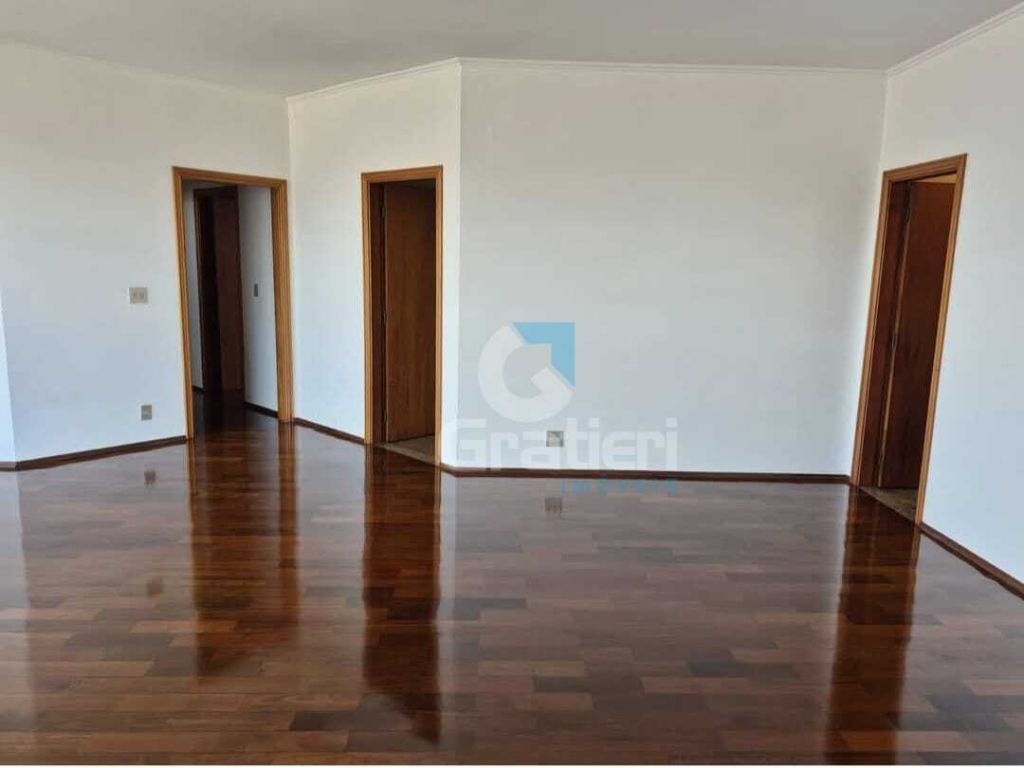 Apartamento amplo no centro edifício san remo