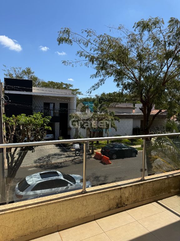 Sobrado no condomínio alvorada