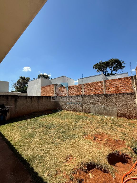 Sobrado no condomínio alvorada