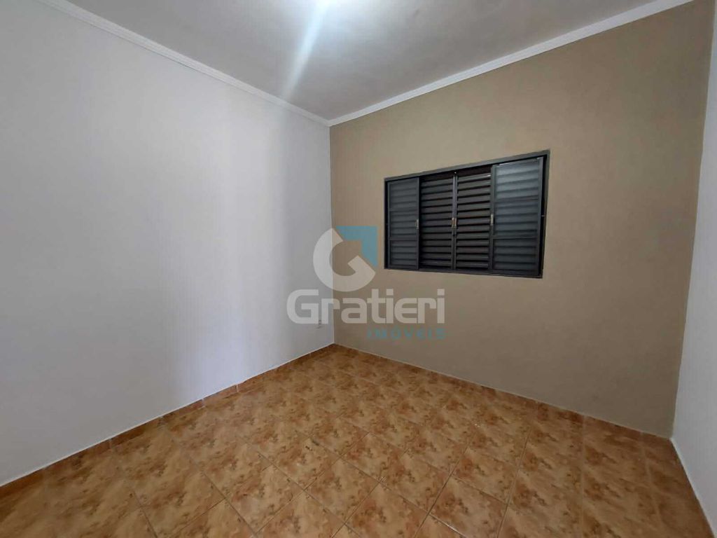 Casa jd. Dumont - 2 dormitórios