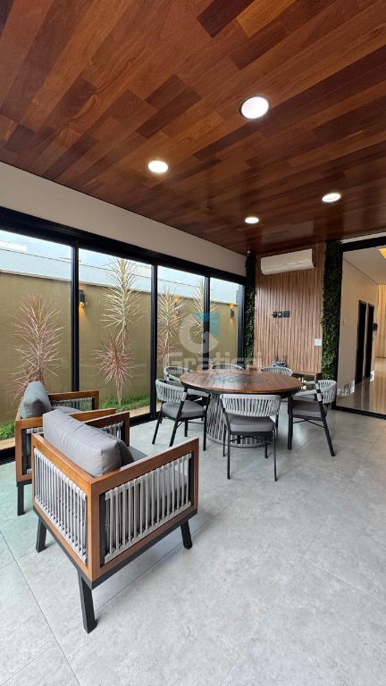Casa Luxuosa 3 suítes, Condomínio Quinta das Laranjeiras