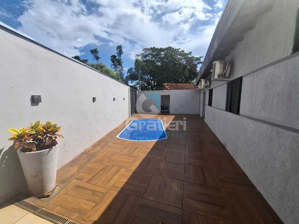 Casa com piscina aquecida – jardim morumbi