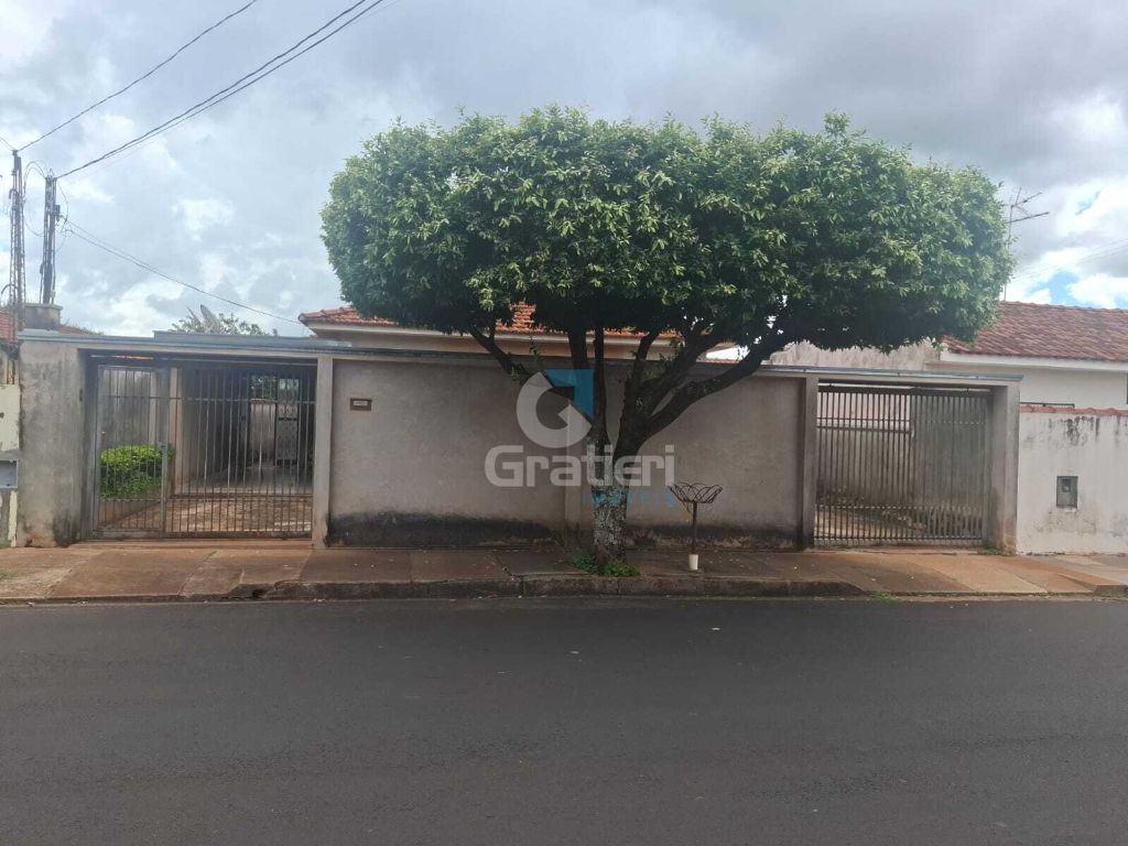 Casa grande no centro