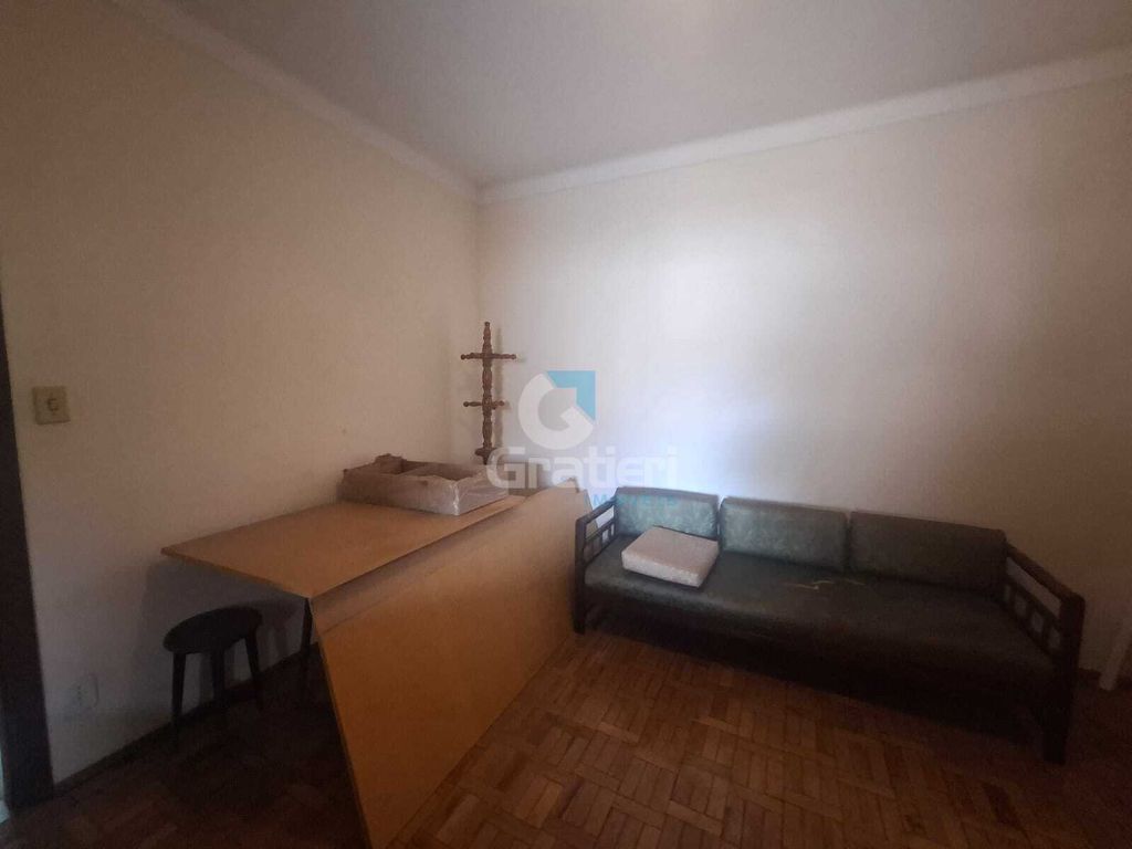Casa grande no centro