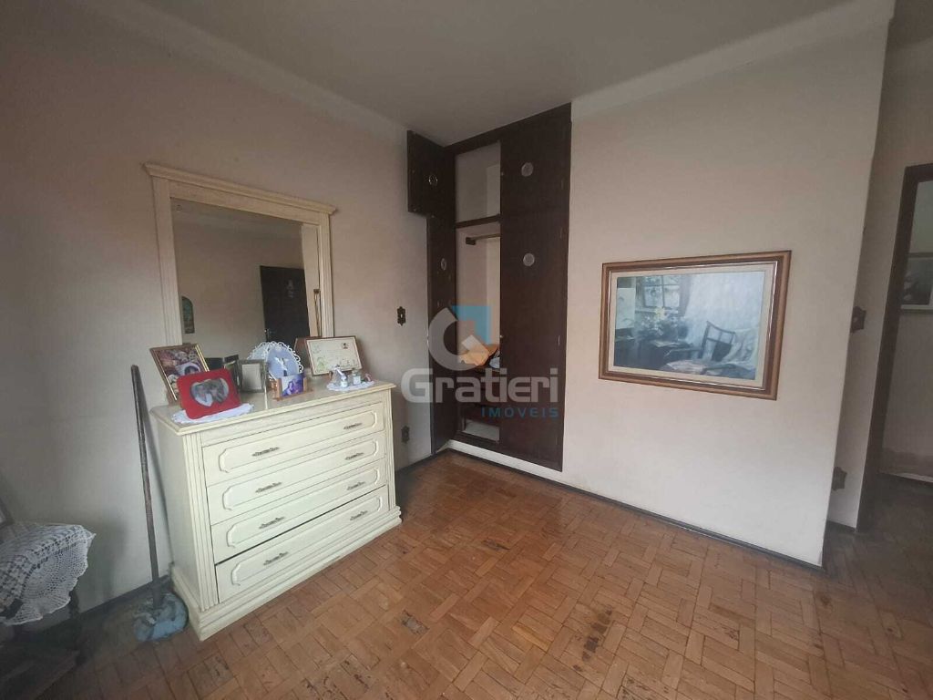 Casa grande no centro