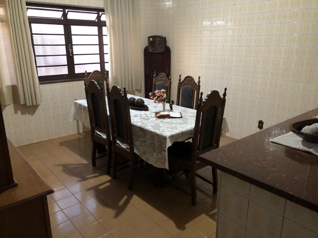 Casa grande no centro