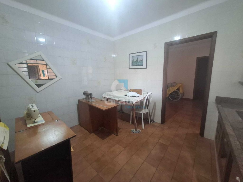 Casa grande no centro