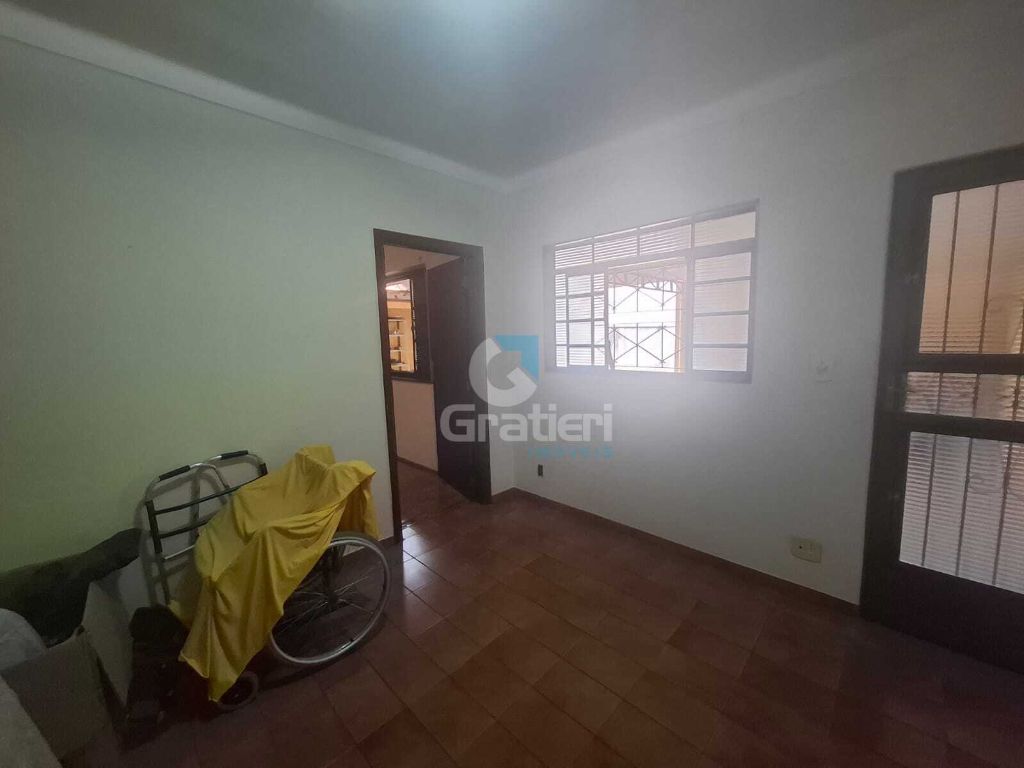 Casa grande no centro