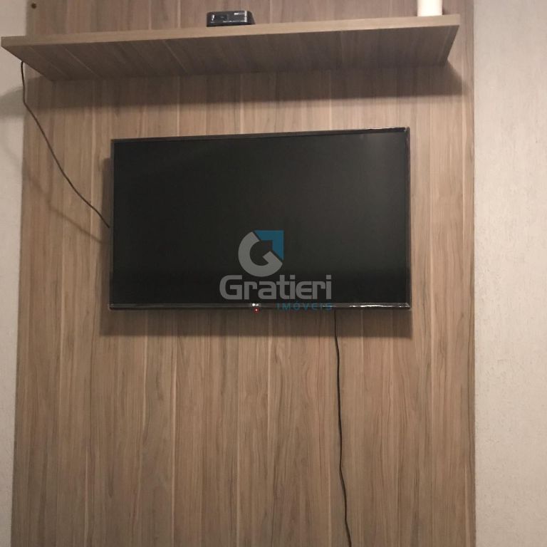 Apartamento com sacada no resid. Nova américa