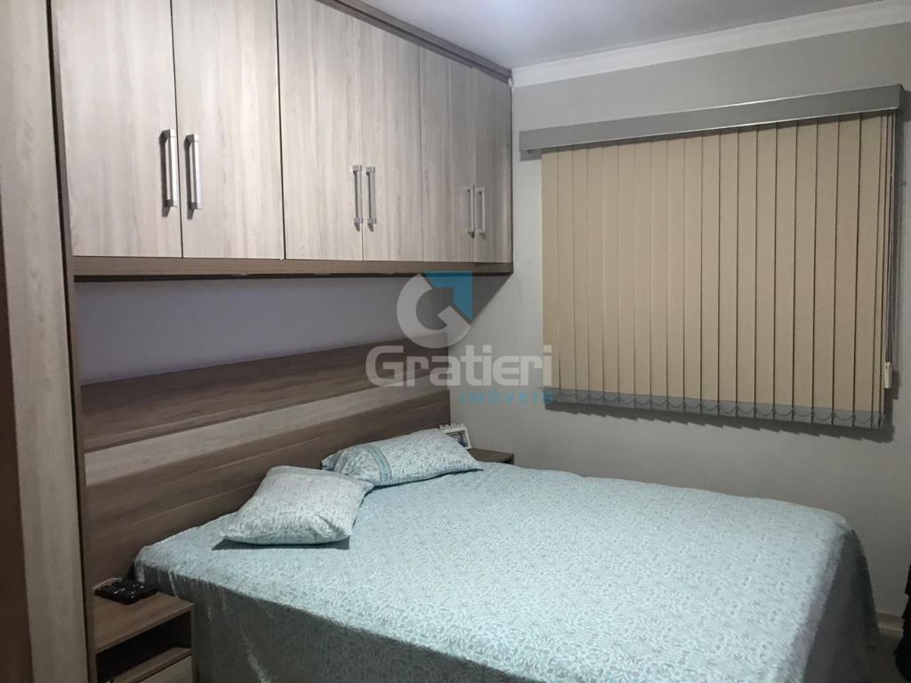 Apartamento com sacada no resid. Nova américa