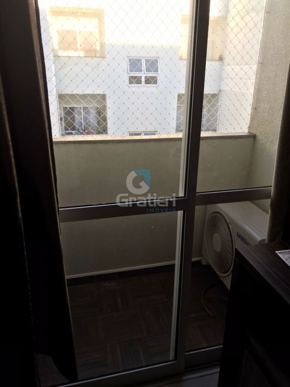 Apartamento com sacada no resid. Nova américa