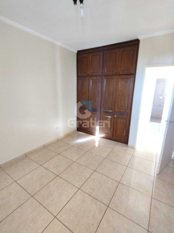 Apartamento à Venda Edifício Rosas de Prata Centro