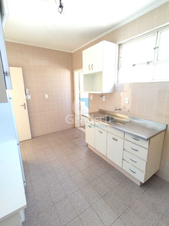 Apartamento à Venda Edifício Rosas de Prata Centro
