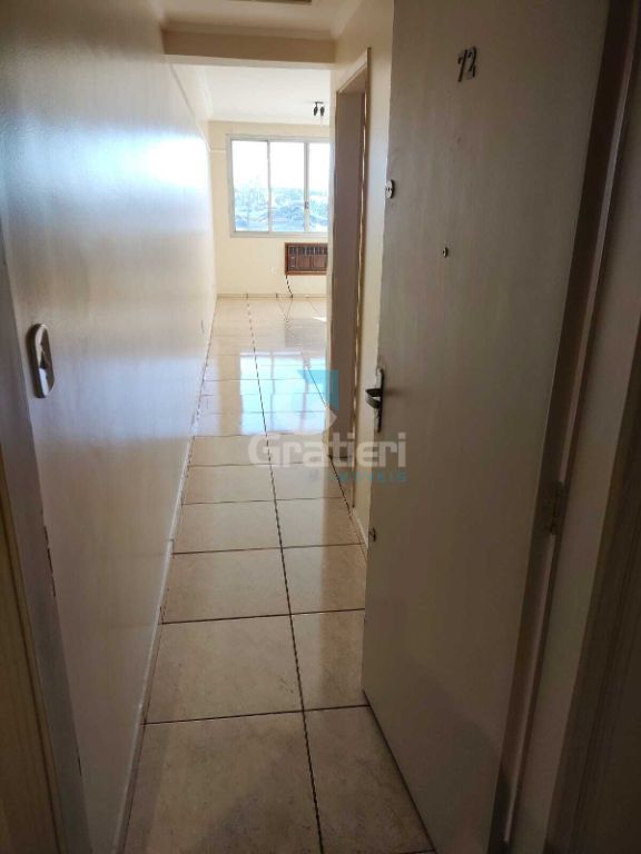 Apartamento à Venda Edifício Rosas de Prata Centro
