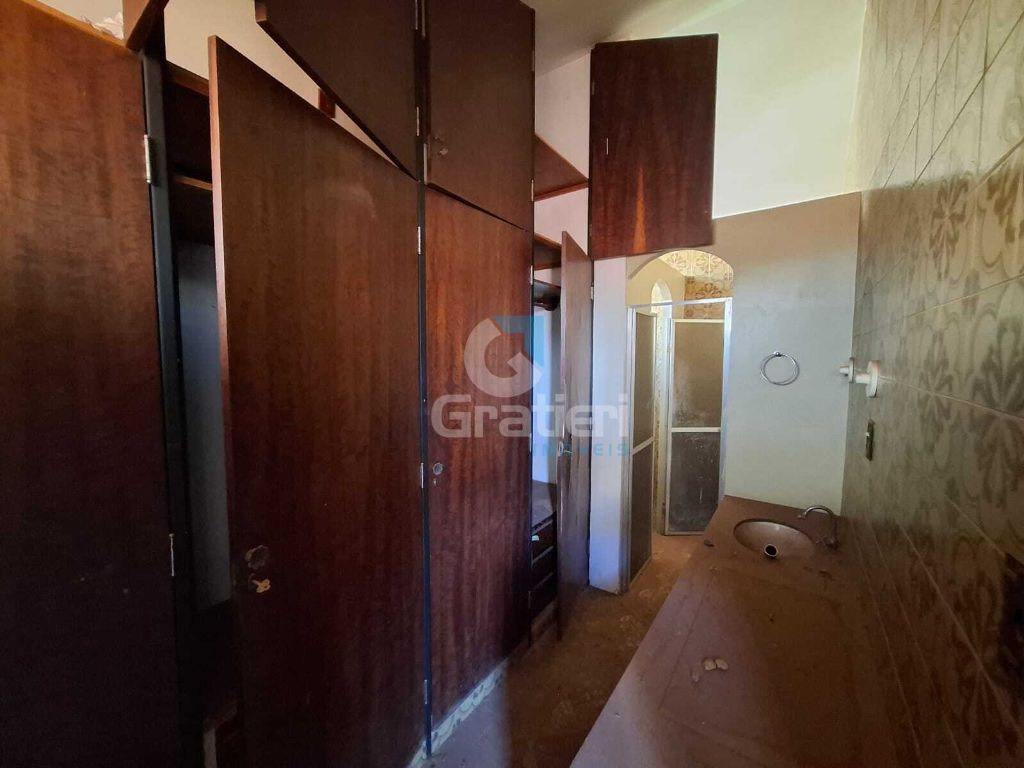 Sobrado comercial ou residencial na vila ferroviária/centro