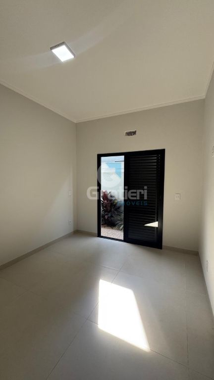Casa de alto padrão no condomínio volpi