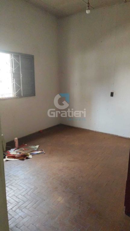 Imóvel à venda – rua carlos gomes próximo à igreja são josé