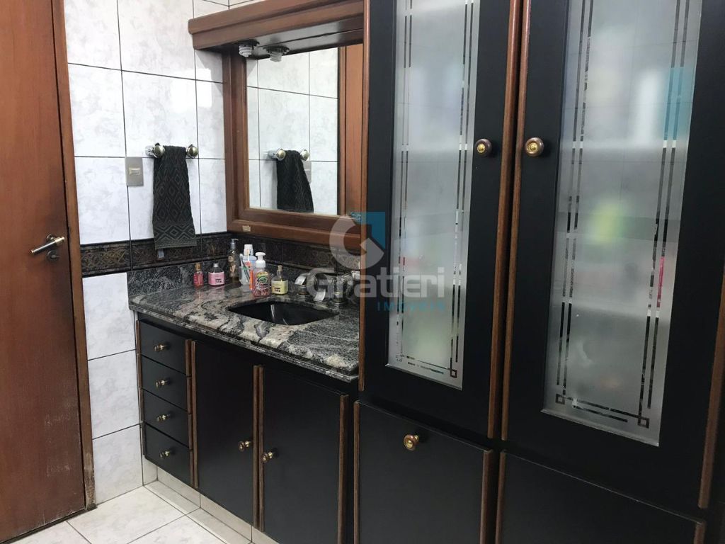 Casa à venda no Jardim das Roseiras