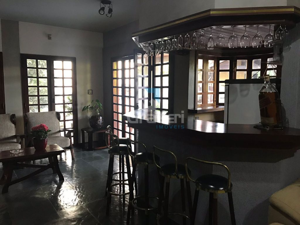 Casa à venda no jardim das roseiras