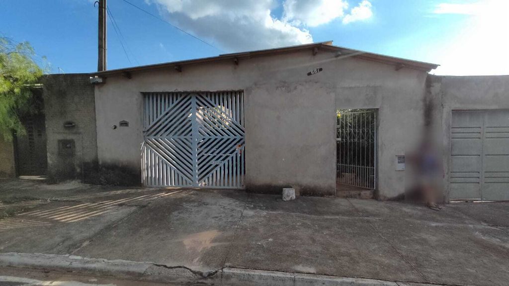 Casa no resid. Laura molina (selmi dey)
