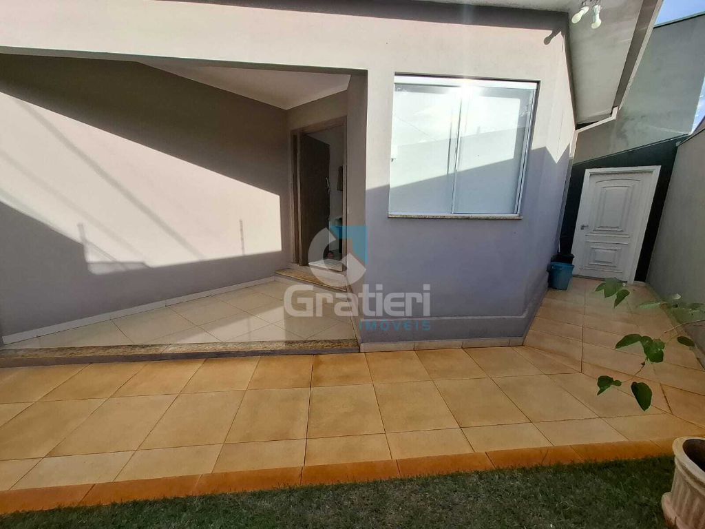 Casa térrea completa com piscina no jardim das gaivotas!