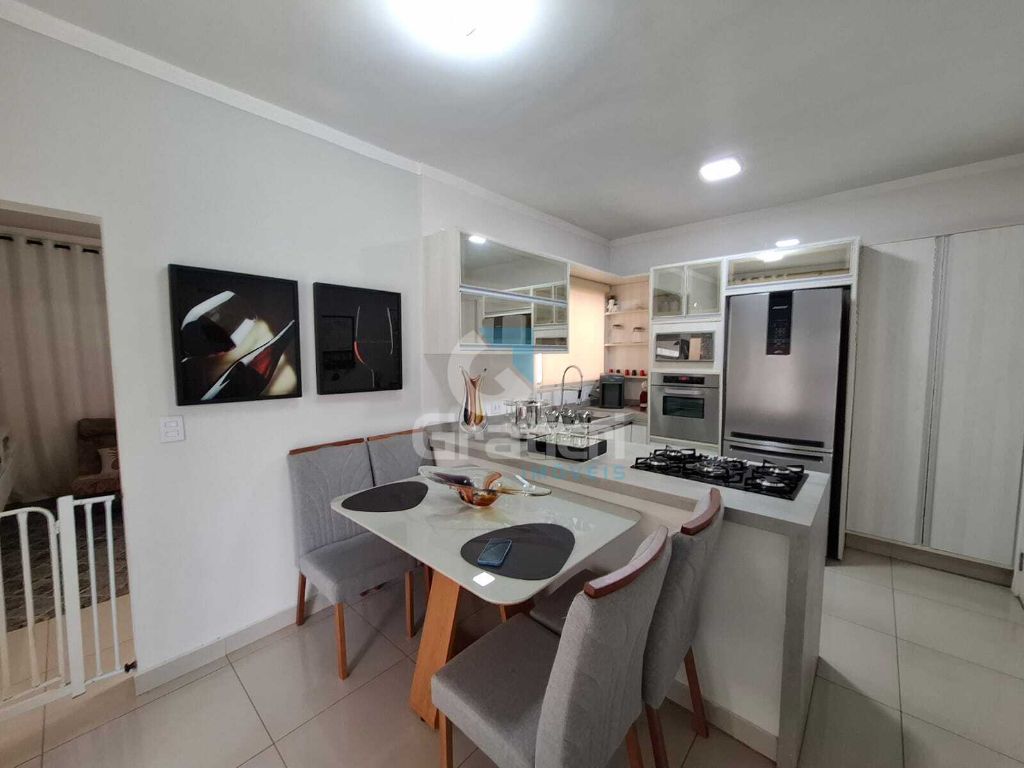 Casa térrea completa com piscina no jardim das gaivotas!