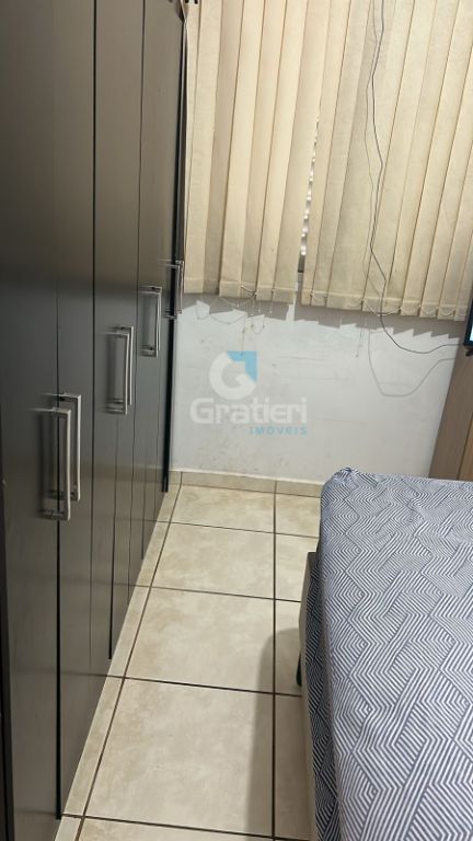 Apartamento no ipe rosa térreo