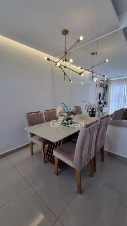 Apartamento à venda no condomínio tulipas ii