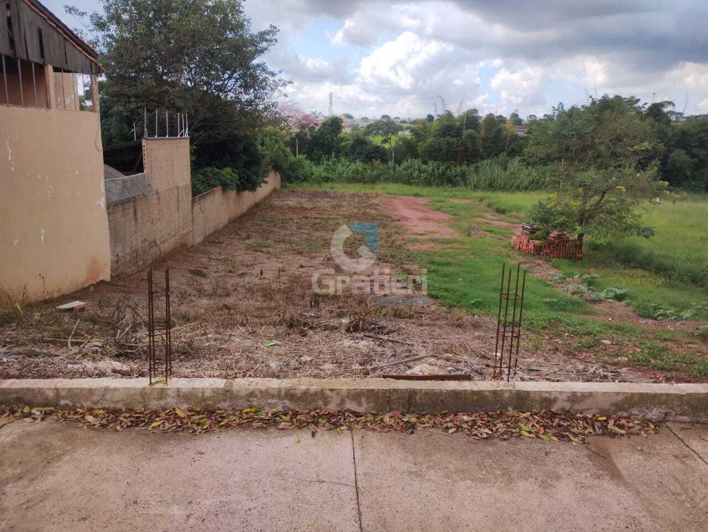 Terreno 722 m² no imperador ii