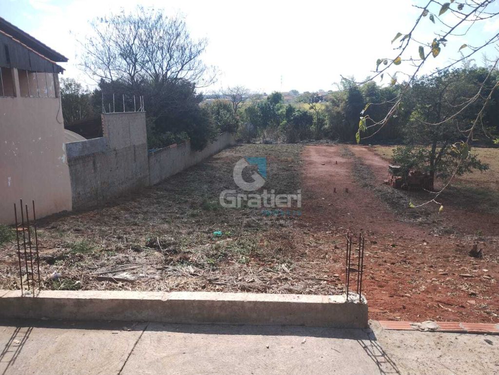 Terreno 722 m² no imperador ii