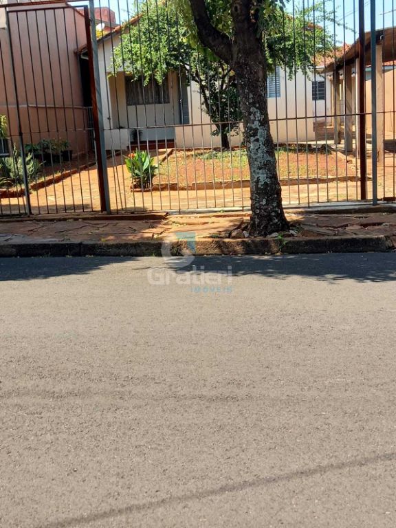Casa à venda no bairro do carmo